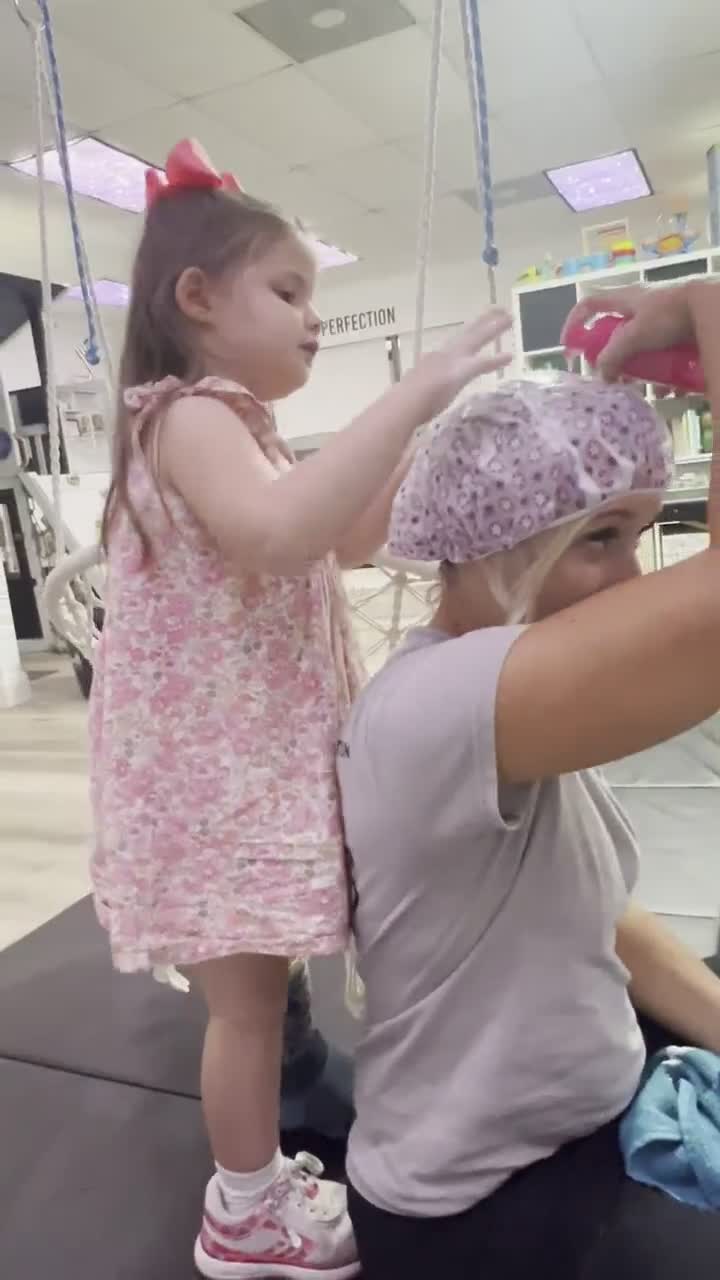 Washing Hair — Personal Care ADL — locked preview still
